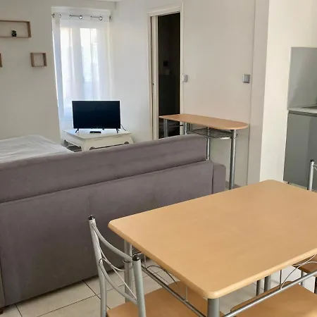 Studio Centre De - Proche Mer - Terrasse Διαμέρισμα